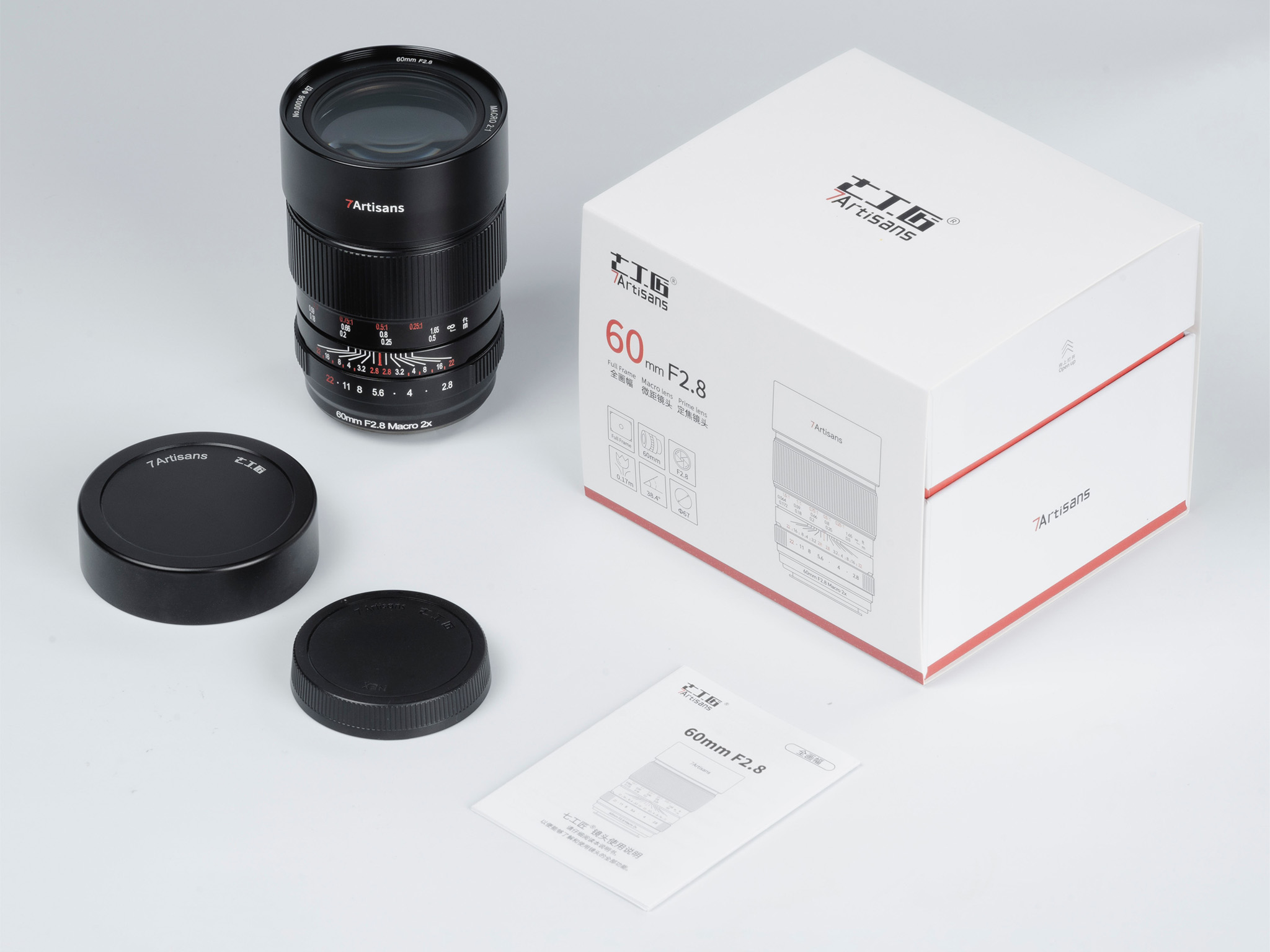7artisans-60mm-f2-8-macro-2x-objektiv-obsah-baleni